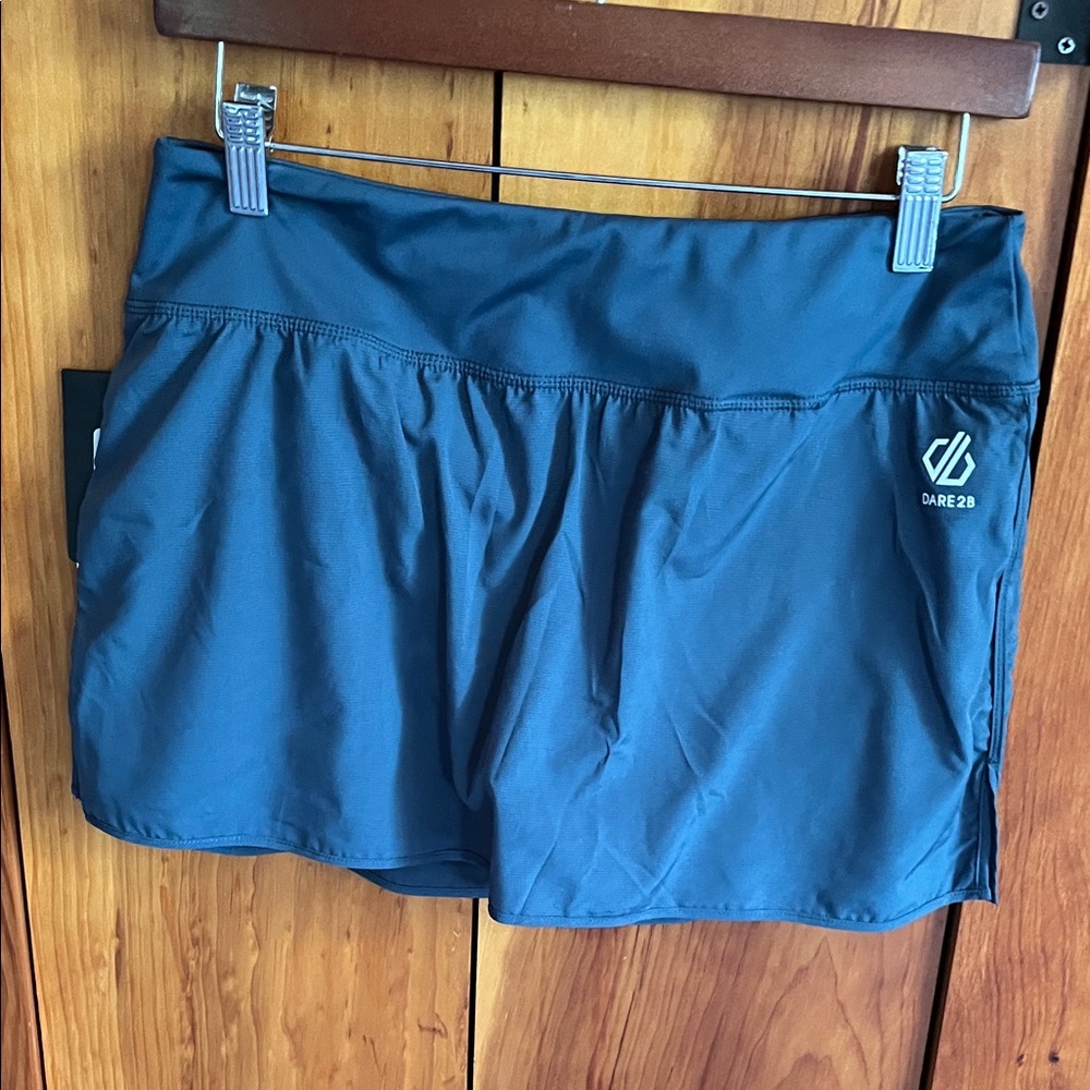 Dare2b Women's Blue gray Athletic Shorts/skort